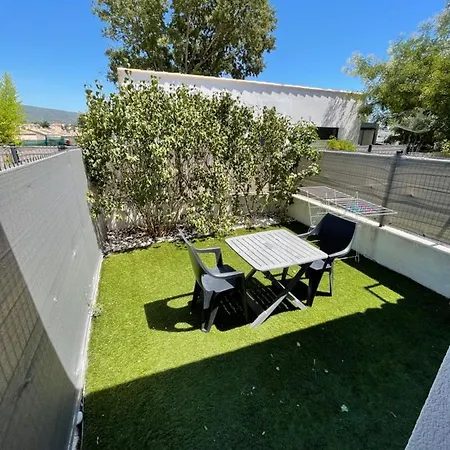 T2 Climatise Avec Jardinet Apartment La Ciotat